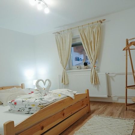 Apartman Paula -Dovolenka Pri Aquaparku Liptovsky Mikulas Bagian luar foto
