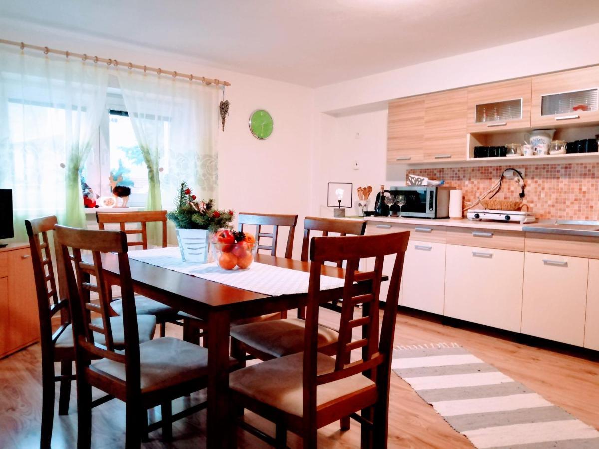 Apartman Paula -Dovolenka Pri Aquaparku Liptovsky Mikulas Bagian luar foto