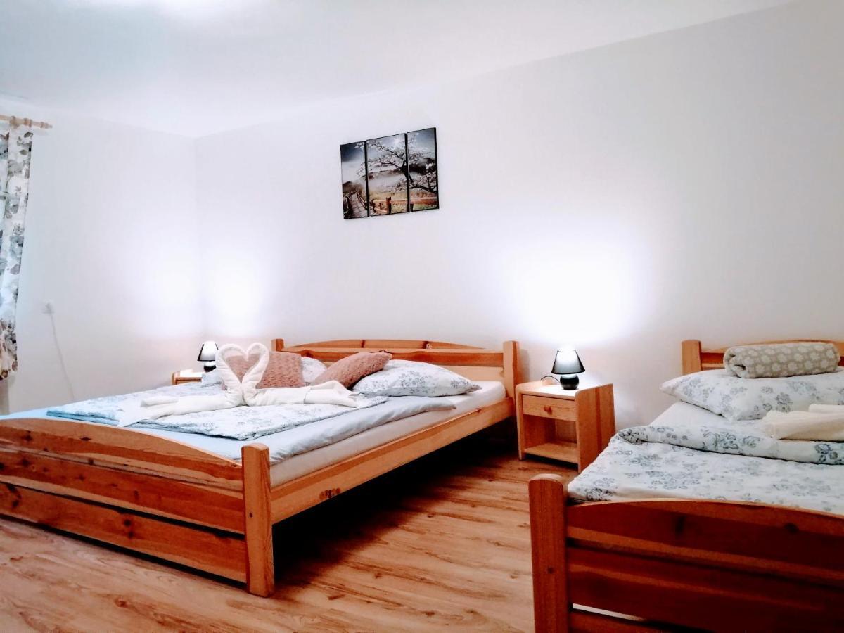 Apartman Paula -Dovolenka Pri Aquaparku Liptovsky Mikulas Bagian luar foto