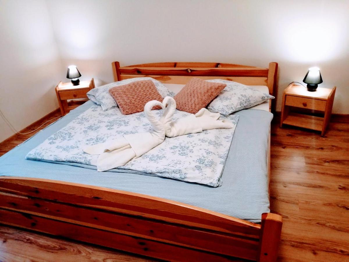 Apartman Paula -Dovolenka Pri Aquaparku Liptovsky Mikulas Bagian luar foto