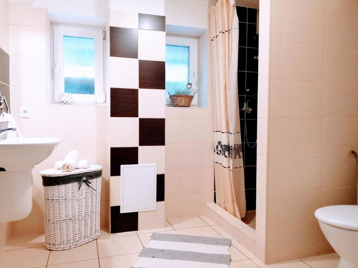 Apartman Paula -Dovolenka Pri Aquaparku Liptovsky Mikulas Bagian luar foto